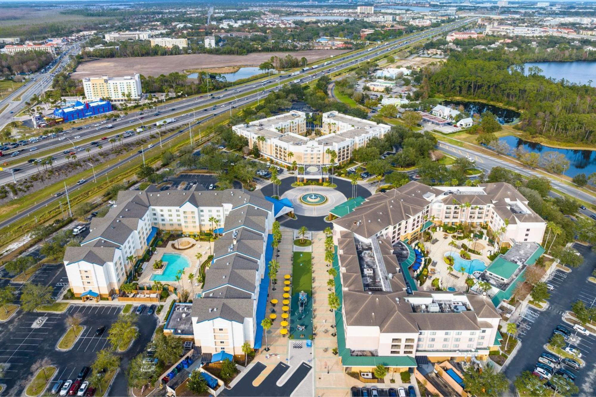 Courtyard By Marriott Orlando Lake Buena Vista In The Marriott Village Экстерьер фото