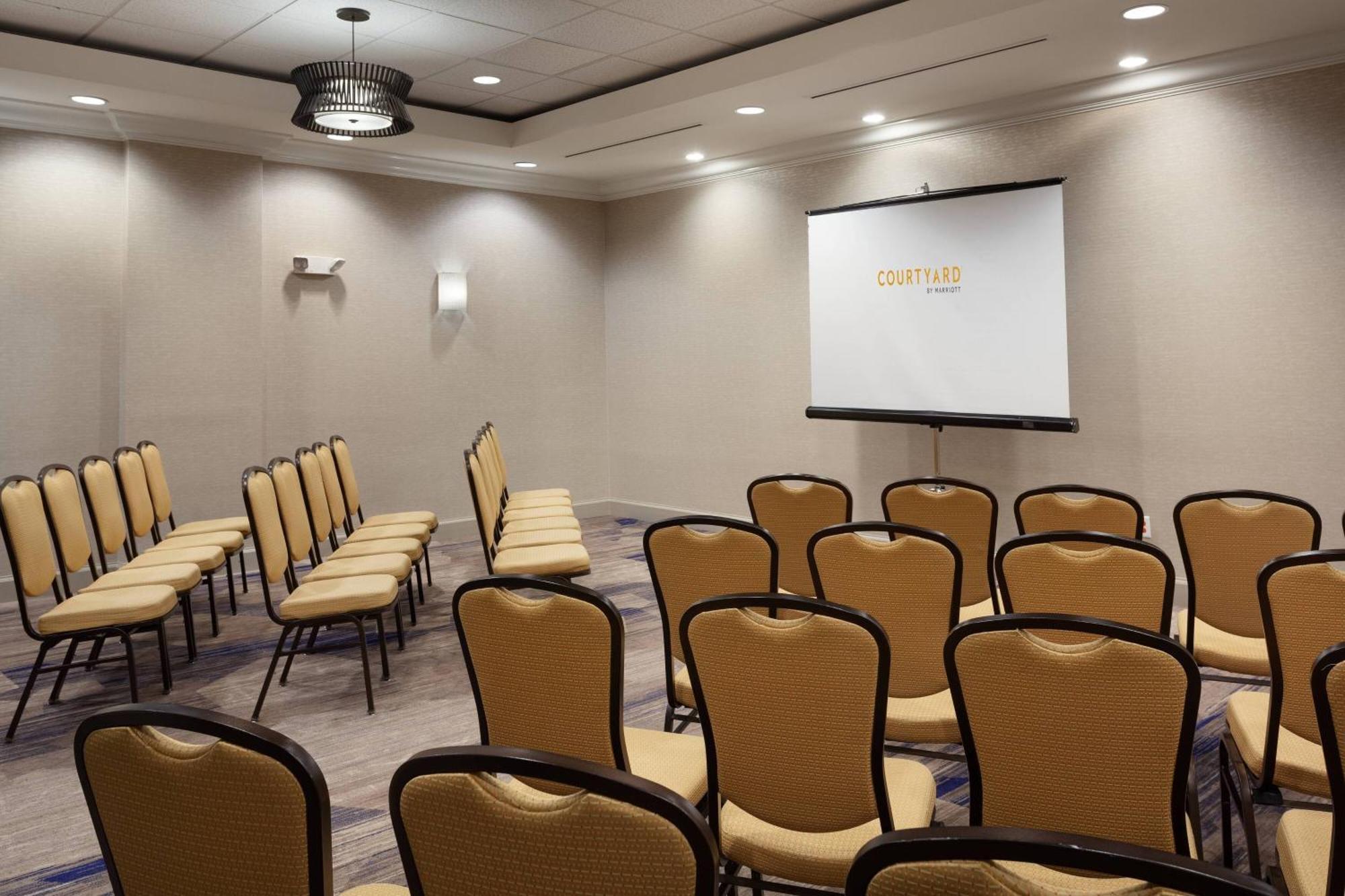 Courtyard By Marriott Orlando Lake Buena Vista In The Marriott Village Экстерьер фото