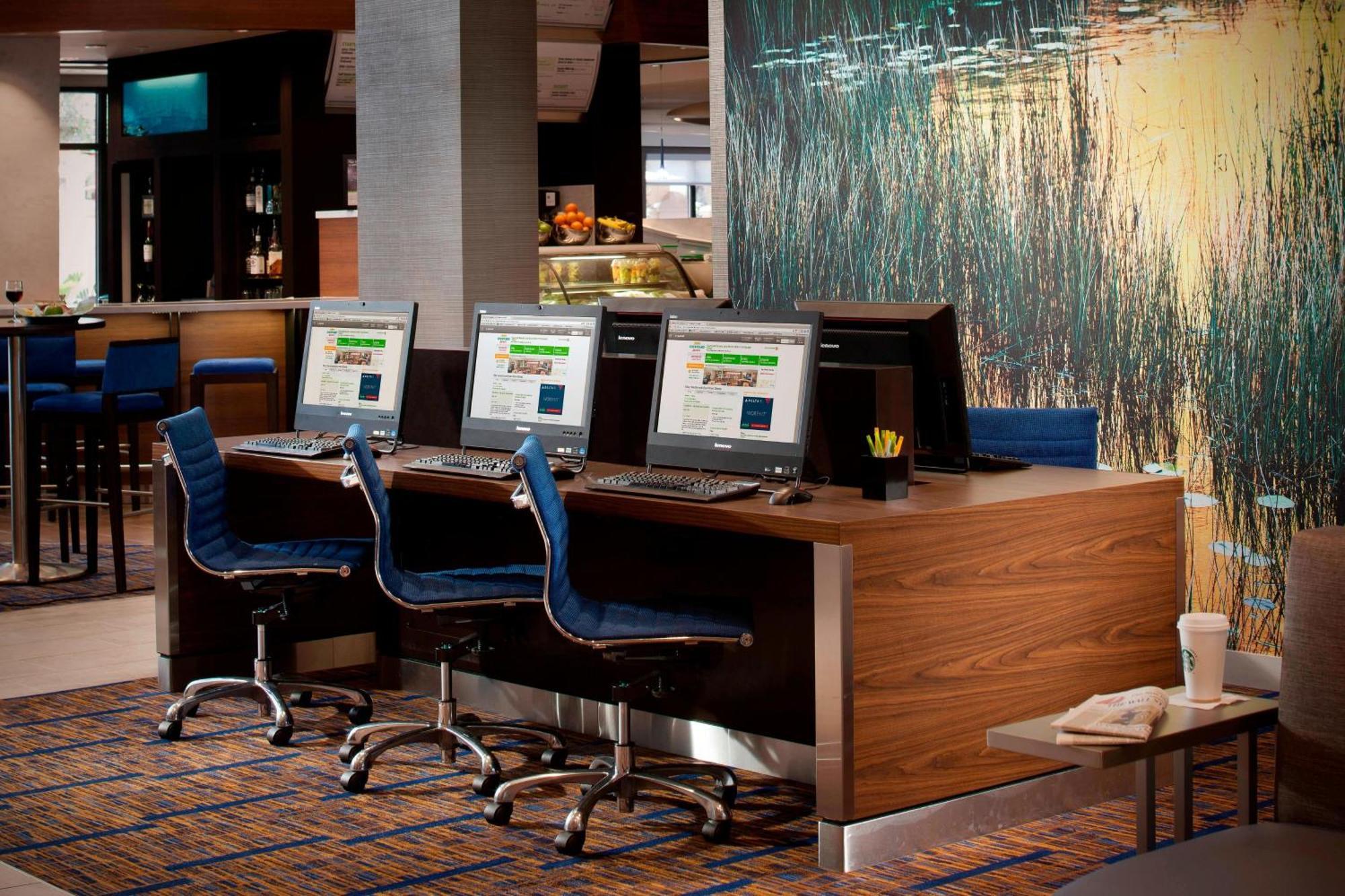 Courtyard By Marriott Orlando Lake Buena Vista In The Marriott Village Экстерьер фото