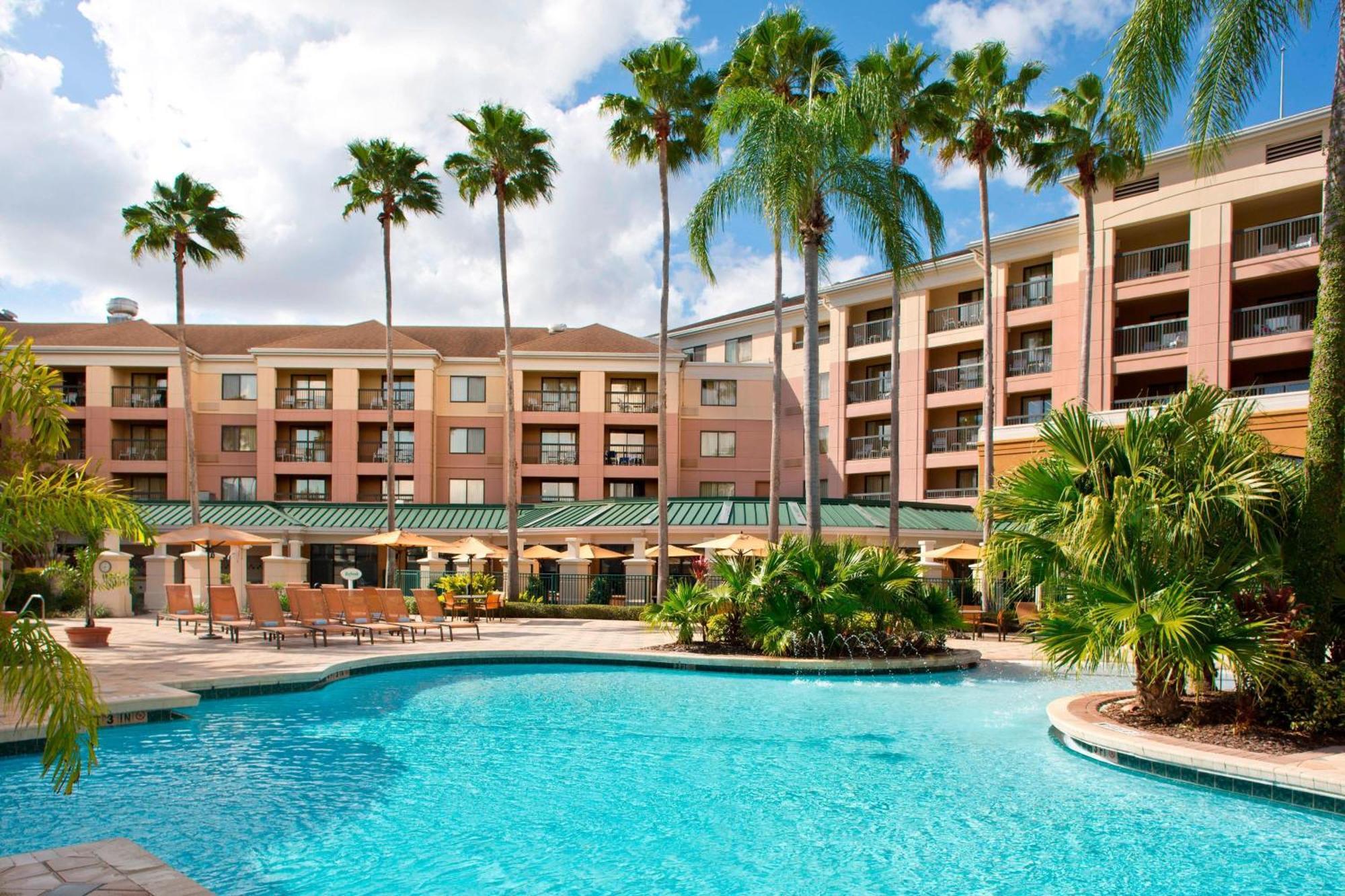 Courtyard By Marriott Orlando Lake Buena Vista In The Marriott Village Экстерьер фото