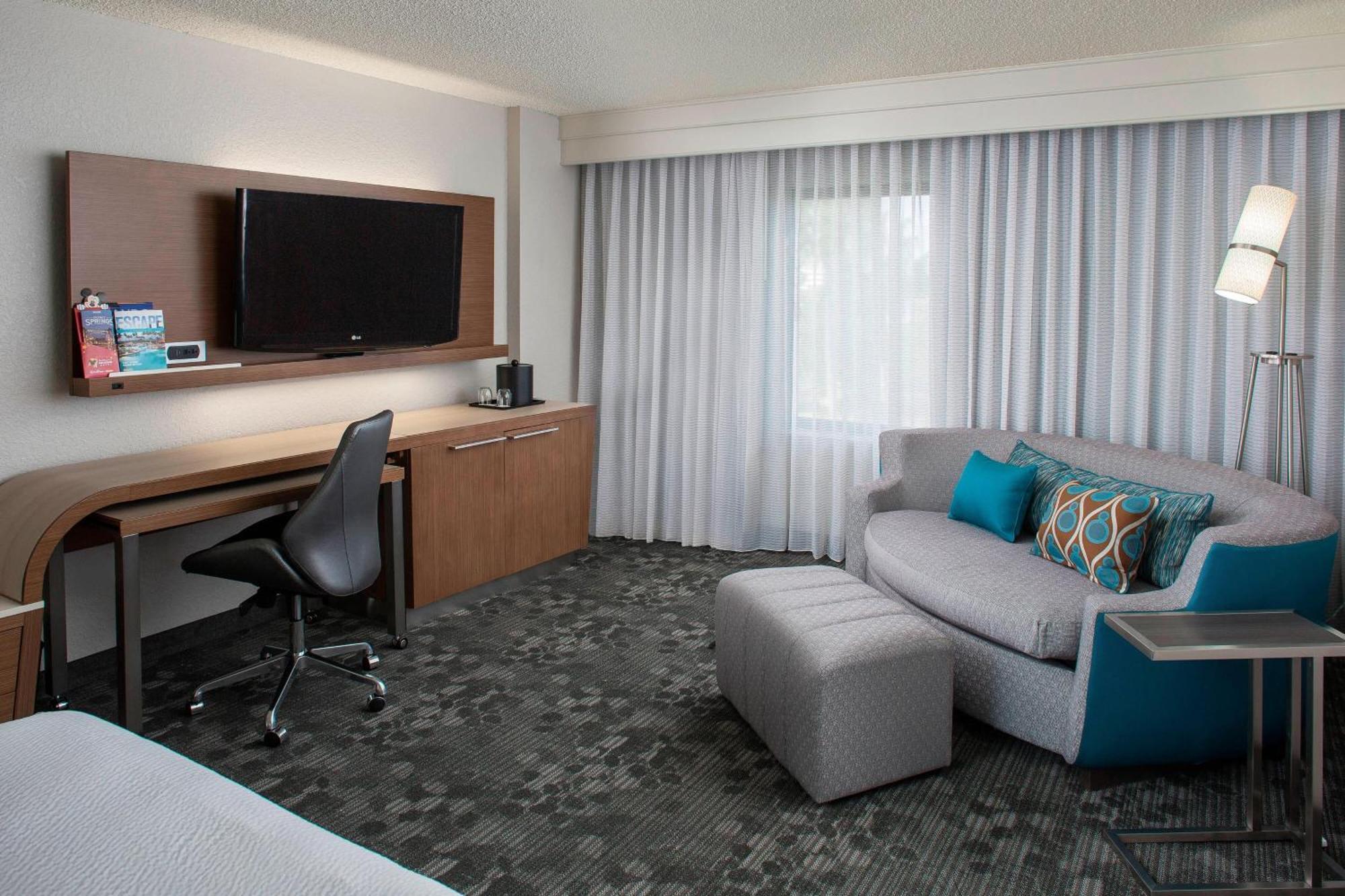 Courtyard By Marriott Orlando Lake Buena Vista In The Marriott Village Экстерьер фото