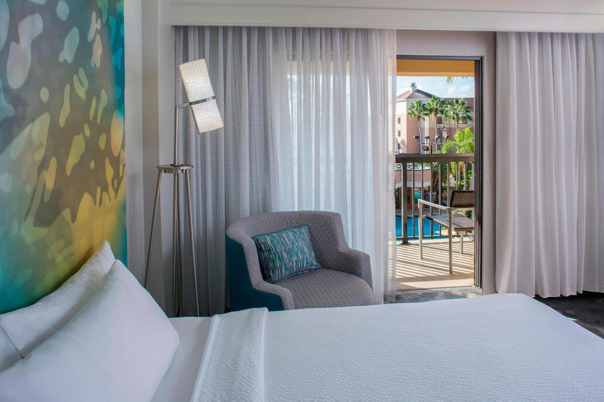 Courtyard By Marriott Orlando Lake Buena Vista In The Marriott Village Экстерьер фото